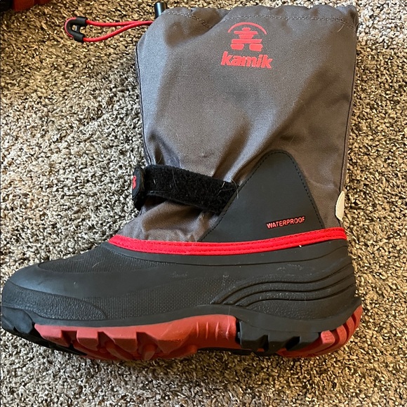 Kamik Black and Red Snow Boots - Picture 3 of 10